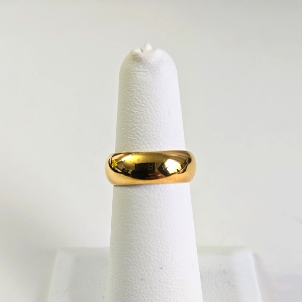 Watch Video 6mm / Chunky 18K Gold Band Ring